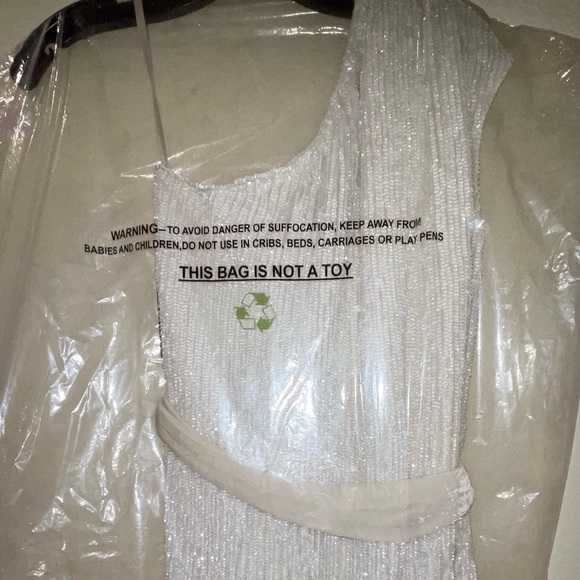 RETROFETE Ella White Moonglow New One-Shoulder Asymmetrical Sequins Dress SizeXS - Picture 9 of 10